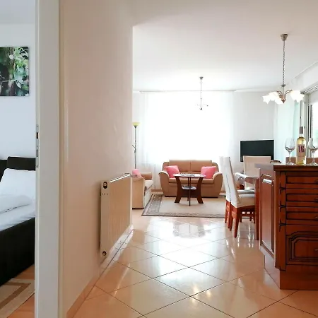 Golden Apartman * Siofok